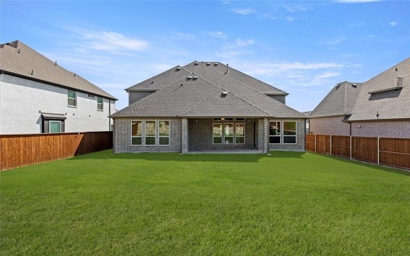 9945 Casa Frontera Drive, Fort Worth, TX 76179, 5 Bedrooms Bedrooms, ,5 BathroomsBathrooms,Residential,For Sale,9945 Casa Frontera Drive,20803770