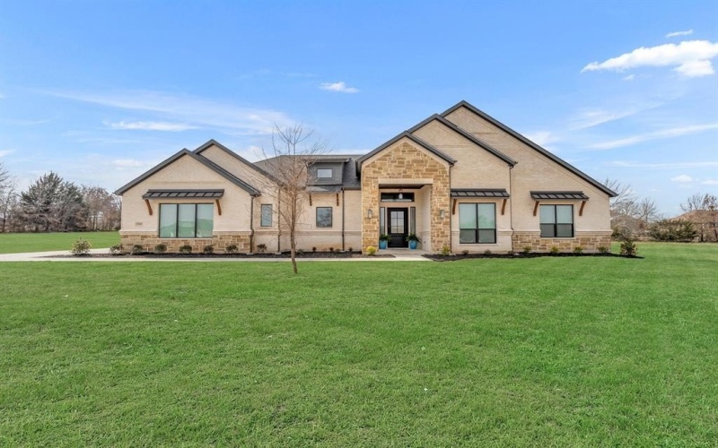 3920 Lonesome Quail Drive, Burleson, TX 76028, 4 Bedrooms Bedrooms, ,3 BathroomsBathrooms,Residential,For Sale,3920 Lonesome Quail Drive,20788248