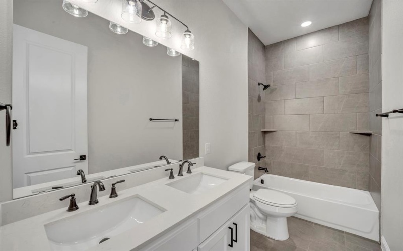 3920 Lonesome Quail Drive, Burleson, TX 76028, 4 Bedrooms Bedrooms, ,3 BathroomsBathrooms,Residential,For Sale,3920 Lonesome Quail Drive,20788248