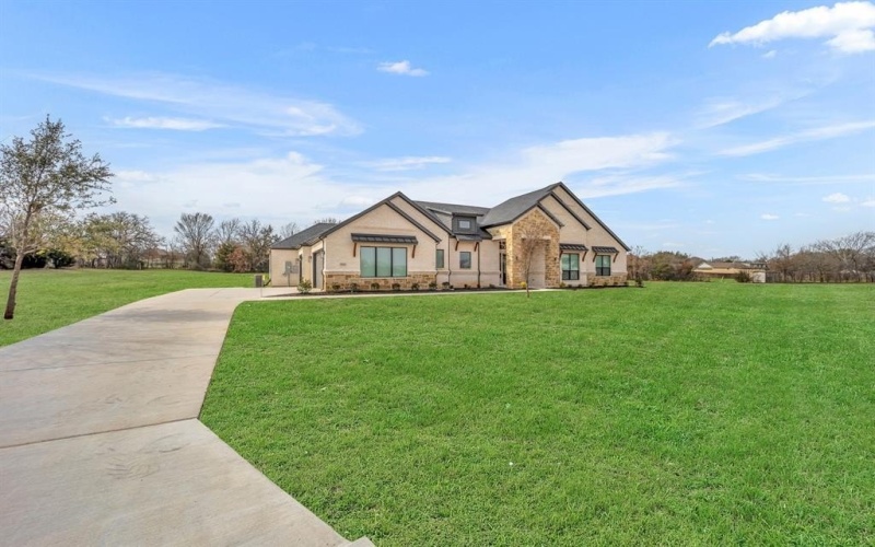 3920 Lonesome Quail Drive, Burleson, TX 76028, 4 Bedrooms Bedrooms, ,3 BathroomsBathrooms,Residential,For Sale,3920 Lonesome Quail Drive,20788248