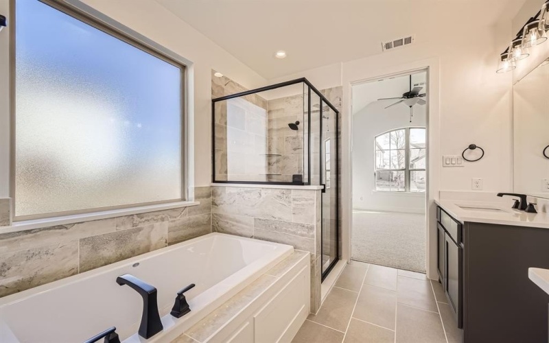 6040 Davis Knoll, Fort Worth, TX 76126, 4 Bedrooms Bedrooms, ,3 BathroomsBathrooms,Residential,For Sale,6040 Davis Knoll,20782180