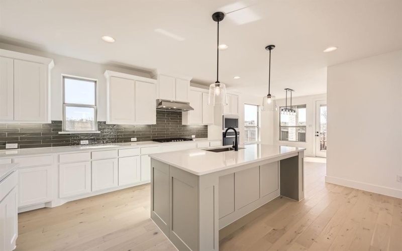 6040 Davis Knoll, Fort Worth, TX 76126, 4 Bedrooms Bedrooms, ,3 BathroomsBathrooms,Residential,For Sale,6040 Davis Knoll,20782180