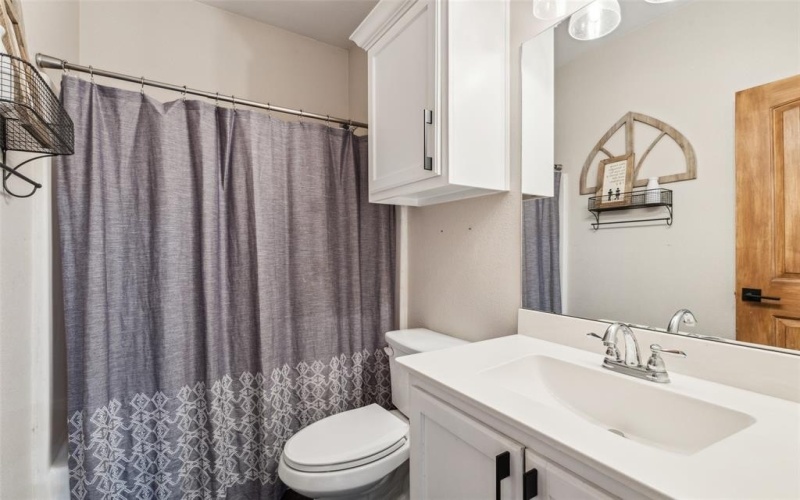 4091 Tracy Lane, Greenville, TX 75402, 5 Habitaciones Habitaciones , ,3 BañosBaños,Residential,En Venta,4091 Tracy Lane,20761091