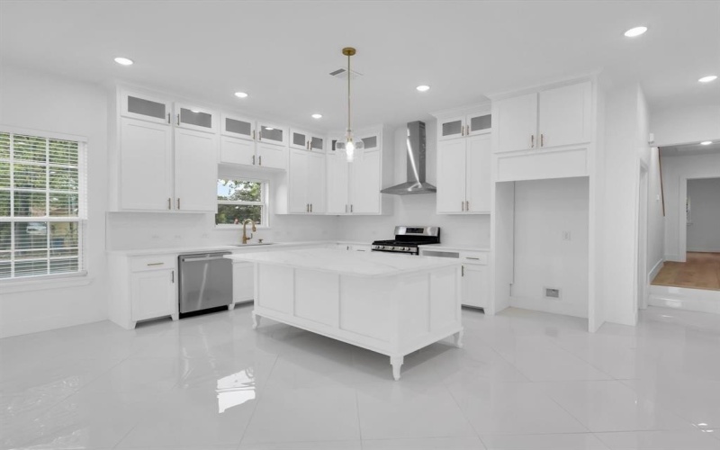 1028 Comal Street, Dallas, TX 75203, 3 Habitaciones Habitaciones , ,2 BañosBaños,Residential,En Venta,1028 Comal Street,20816767