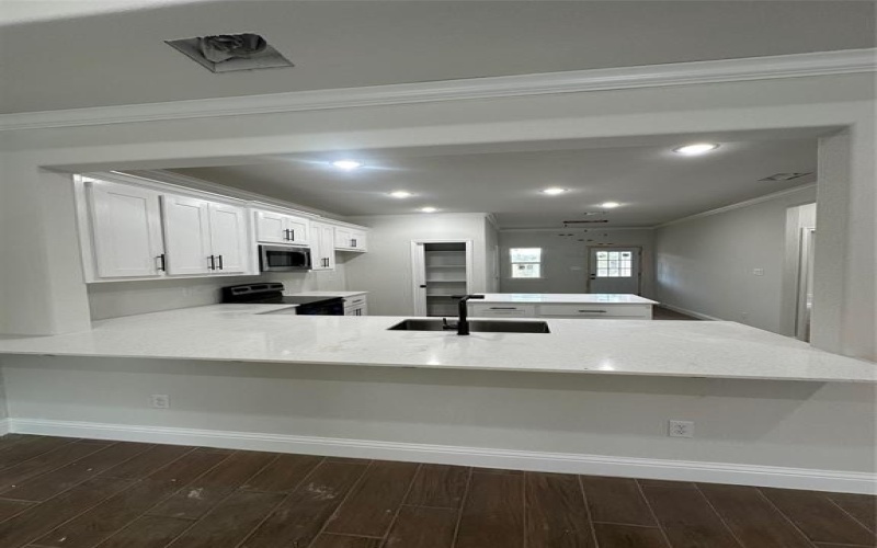 5741 Black Pine Circle, Granbury, TX 76048, 3 Bedrooms Bedrooms, ,2 BathroomsBathrooms,Residential,For Sale,5741 Black Pine Circle,20793981
