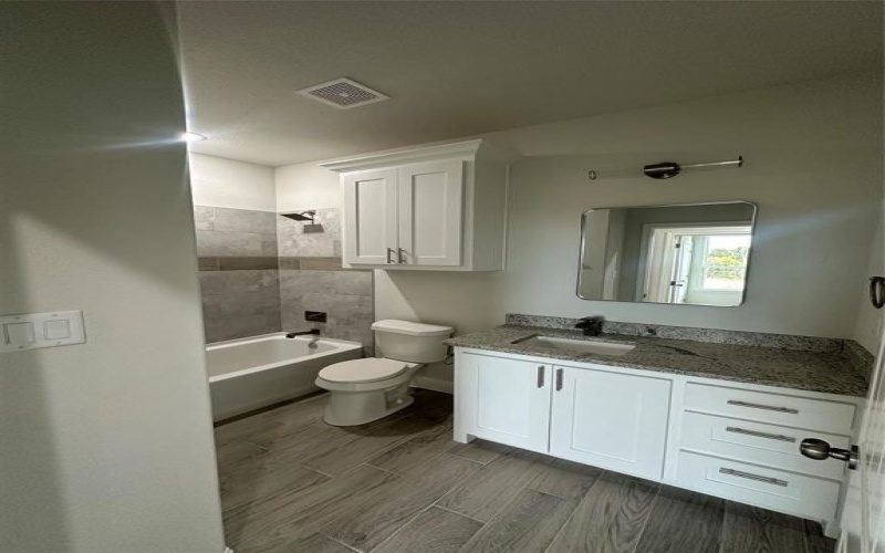 5829 Black Pine Circle, Granbury, TX 76048, 3 Bedrooms Bedrooms, ,2 BathroomsBathrooms,Residential,For Sale,5829 Black Pine Circle,20793998