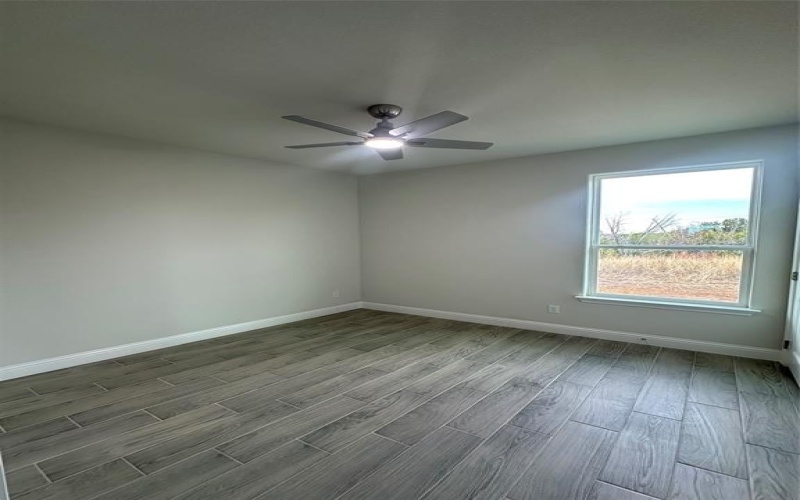 5829 Black Pine Circle, Granbury, TX 76048, 3 Bedrooms Bedrooms, ,2 BathroomsBathrooms,Residential,For Sale,5829 Black Pine Circle,20793998
