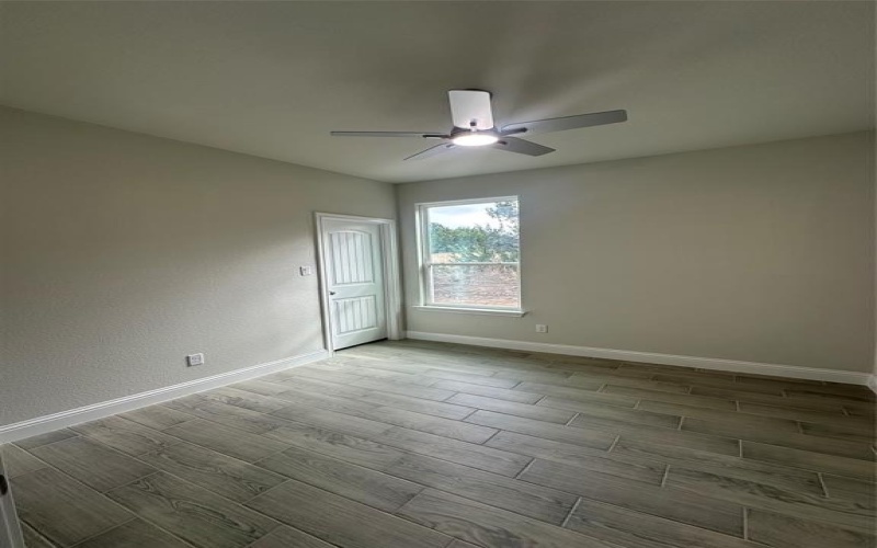 5829 Black Pine Circle, Granbury, TX 76048, 3 Bedrooms Bedrooms, ,2 BathroomsBathrooms,Residential,For Sale,5829 Black Pine Circle,20793998