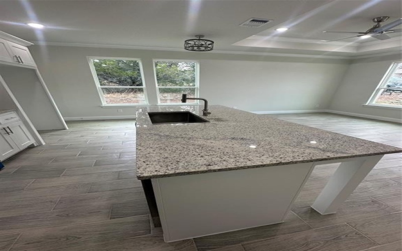 5829 Black Pine Circle, Granbury, TX 76048, 3 Bedrooms Bedrooms, ,2 BathroomsBathrooms,Residential,For Sale,5829 Black Pine Circle,20793998