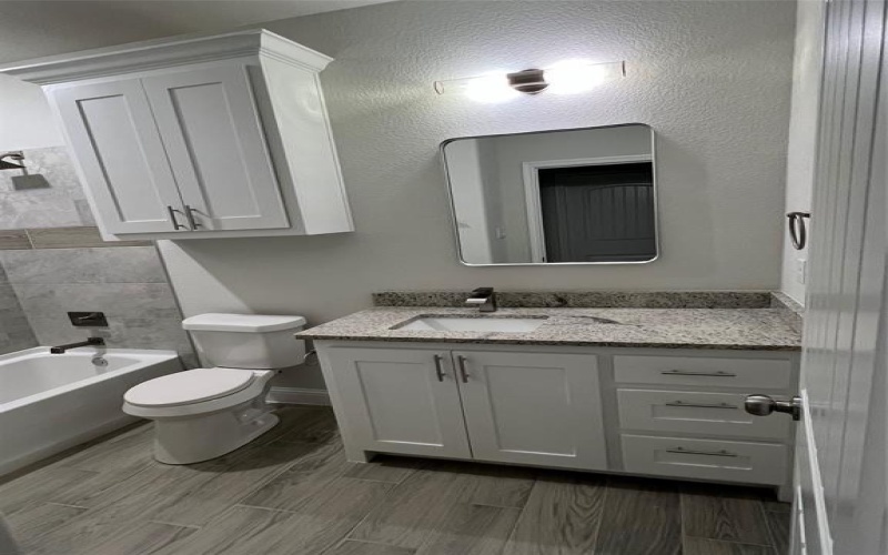 5829 Black Pine Circle, Granbury, TX 76048, 3 Bedrooms Bedrooms, ,2 BathroomsBathrooms,Residential,For Sale,5829 Black Pine Circle,20793998