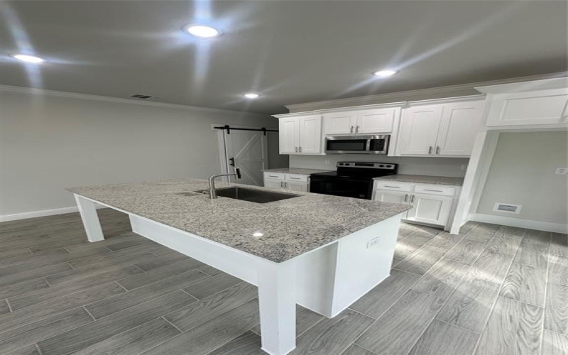 5829 Black Pine Circle, Granbury, TX 76048, 3 Bedrooms Bedrooms, ,2 BathroomsBathrooms,Residential,For Sale,5829 Black Pine Circle,20793998