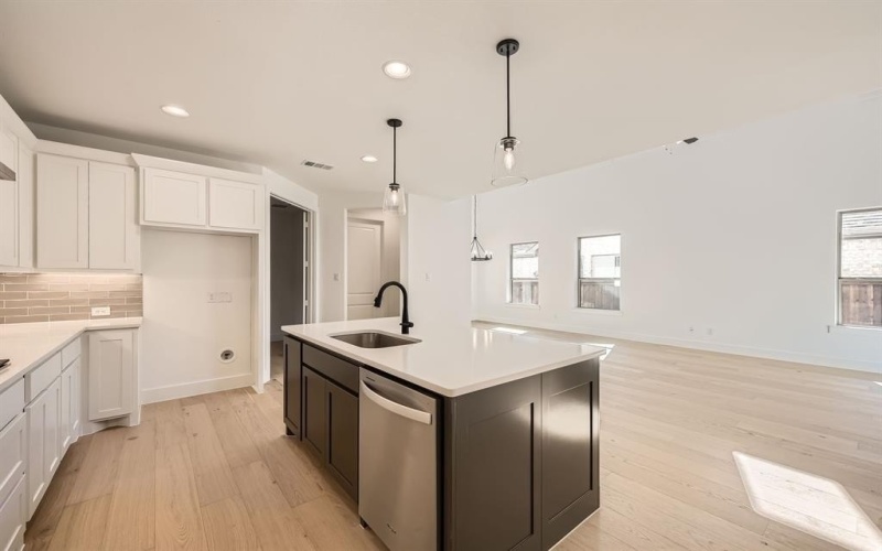 6041 Davis Knoll, Fort Worth, TX 76126, 4 Bedrooms Bedrooms, ,3 BathroomsBathrooms,Residential,For Sale,6041 Davis Knoll,20783069