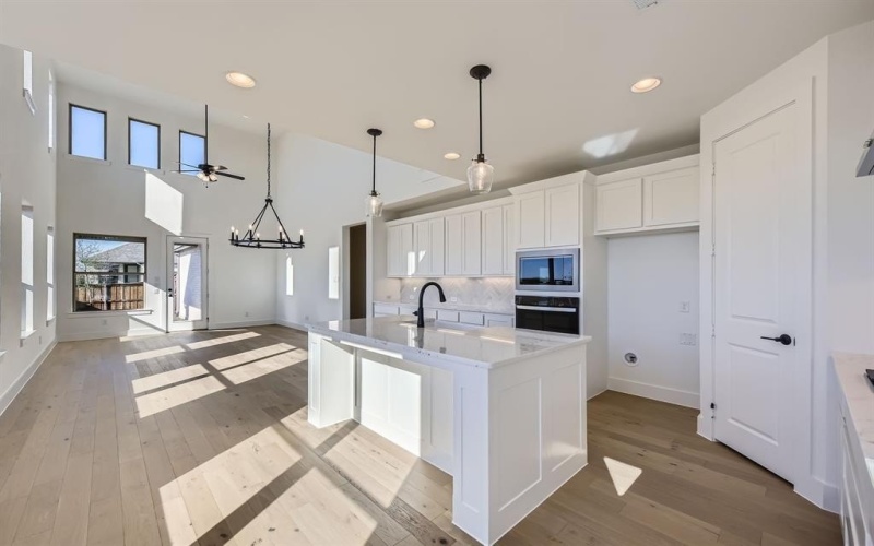 6044 Silverstein Street, Fort Worth, TX 76126, 4 Bedrooms Bedrooms, ,3 BathroomsBathrooms,Residential,For Sale,6044 Silverstein Street,20783092