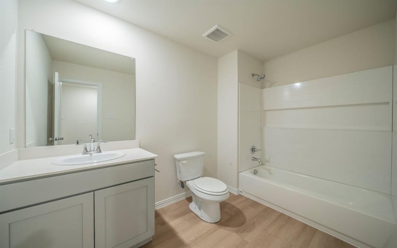 102 Doma Avenue, Greenville, TX 75402, 4 Bedrooms Bedrooms, ,2 BathroomsBathrooms,Residential,For Sale,102 Doma Avenue,20789427