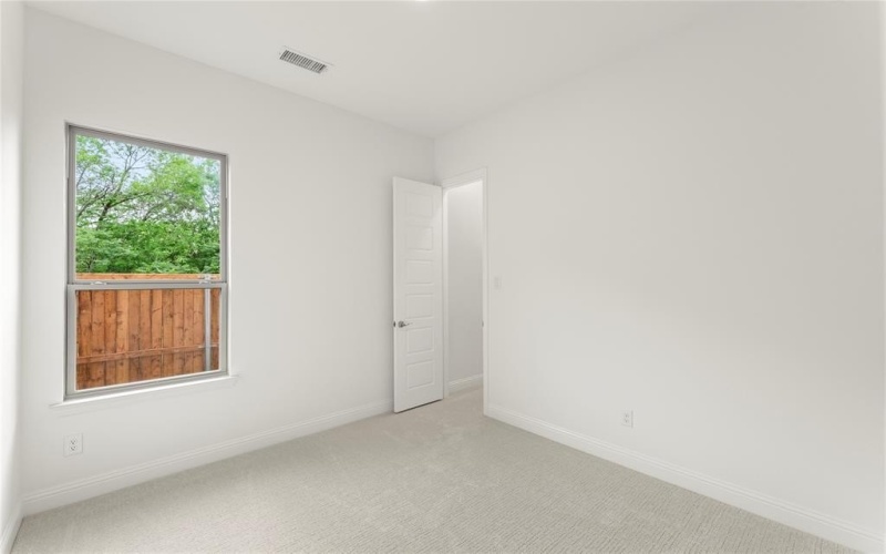 3601 Long Branch Boulevard, Rowlett, TX 75088, 3 Bedrooms Bedrooms, ,2 BathroomsBathrooms,Residential,For Sale,3601 Long Branch Boulevard,20770112