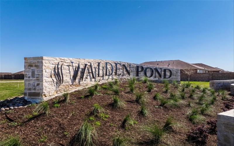 1236 Redcoat Drive, Forney, TX 75126, 4 Bedrooms Bedrooms, ,2 BathroomsBathrooms,Residential,For Sale,1236 Redcoat Drive,20777407