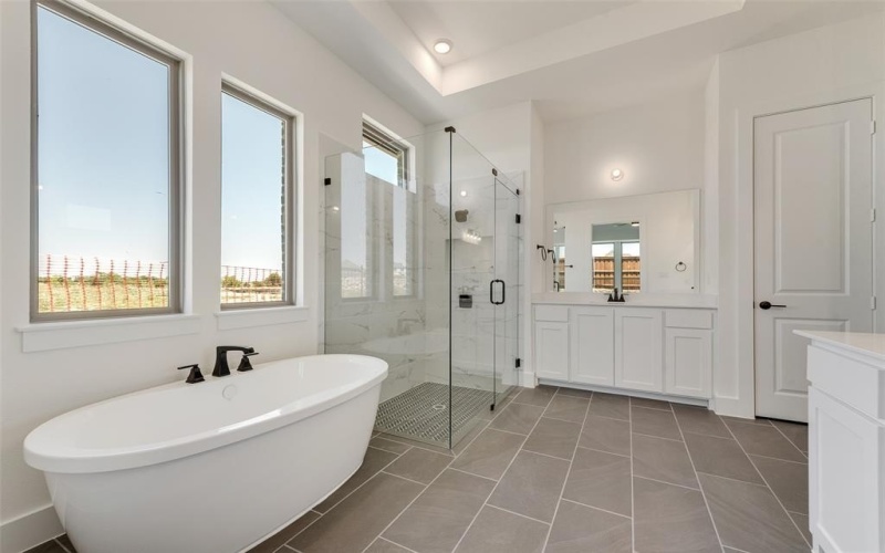 3132 Tobias Lane, Rockwall, TX 75032, 4 Bedrooms Bedrooms, ,5 BathroomsBathrooms,Residential,For Sale,3132 Tobias Lane,20810249