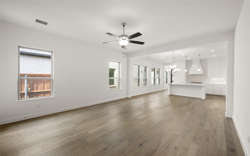 1540 Euclid Alley, Corinth, TX 76208, 3 Bedrooms Bedrooms, ,2 BathroomsBathrooms,Residential,For Sale,1540 Euclid Alley,20785547