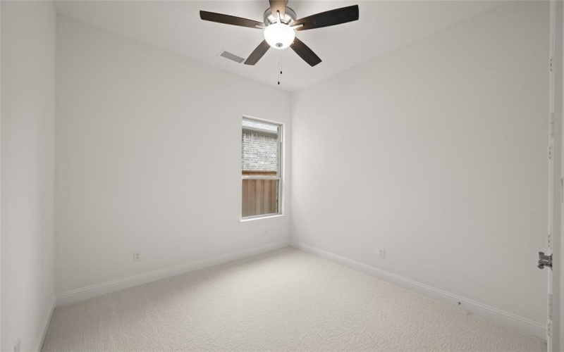 1540 Euclid Alley, Corinth, TX 76208, 3 Bedrooms Bedrooms, ,2 BathroomsBathrooms,Residential,For Sale,1540 Euclid Alley,20785547