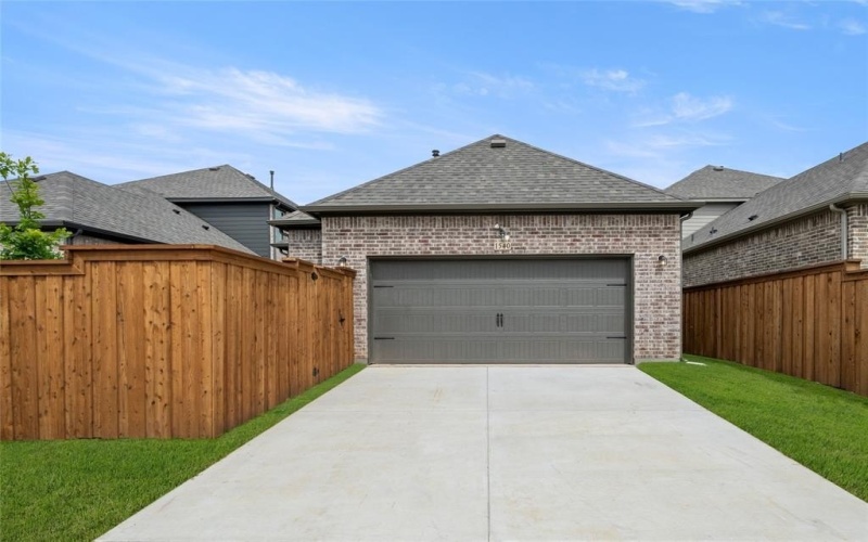 1540 Euclid Alley, Corinth, TX 76208, 3 Bedrooms Bedrooms, ,2 BathroomsBathrooms,Residential,For Sale,1540 Euclid Alley,20785547