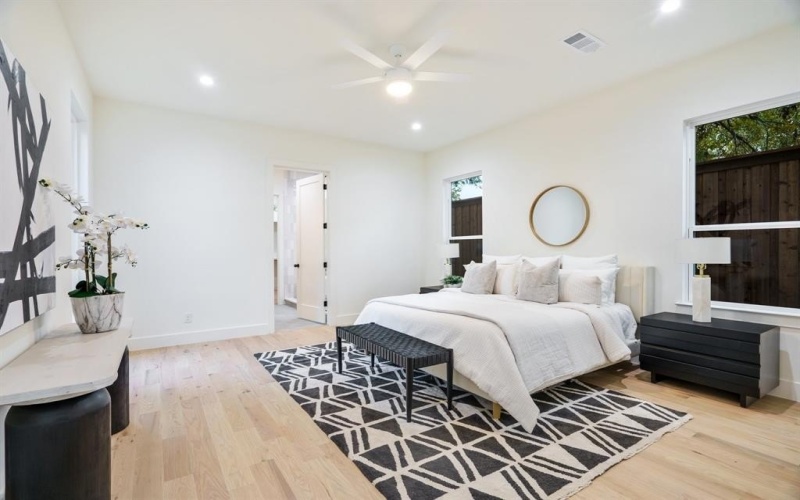 4722 Capitol Avenue, Dallas, TX 75204, 4 Habitaciones Habitaciones , ,5 BañosBaños,Residential,En Venta,4722 Capitol Avenue,20791223