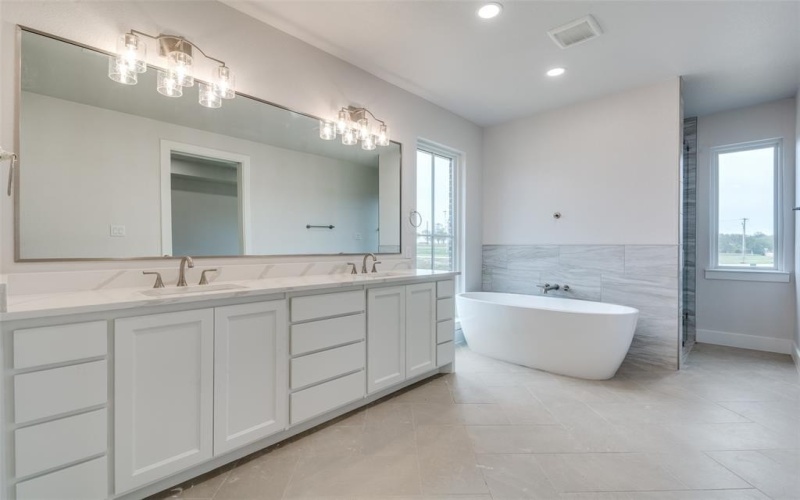 9813 Aiken Court, Mesquite, TX 75126, 4 Bedrooms Bedrooms, ,3 BathroomsBathrooms,Residential,For Sale,9813 Aiken Court,20772525