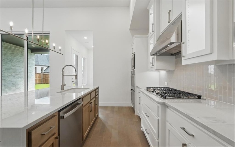 823 Shady Oaks Drive, Rockwall, TX 75087, 4 Bedrooms Bedrooms, ,3 BathroomsBathrooms,Residential,For Sale,823 Shady Oaks Drive,20785990