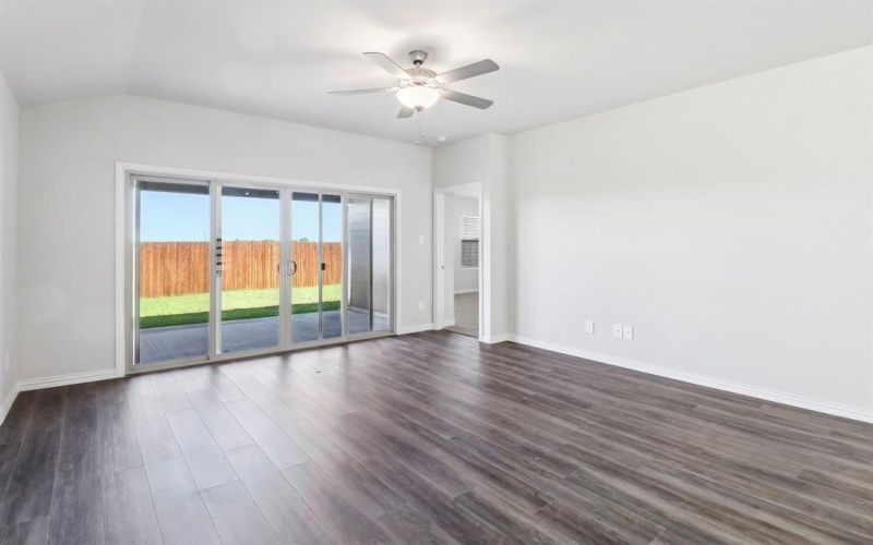 1347 Los Olmos Lane, Crandall, TX 75114, 3 Bedrooms Bedrooms, ,2 BathroomsBathrooms,Residential,For Sale,1347 Los Olmos Lane,20811055