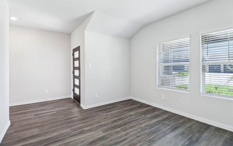1347 Los Olmos Lane, Crandall, TX 75114, 3 Bedrooms Bedrooms, ,2 BathroomsBathrooms,Residential,For Sale,1347 Los Olmos Lane,20811055