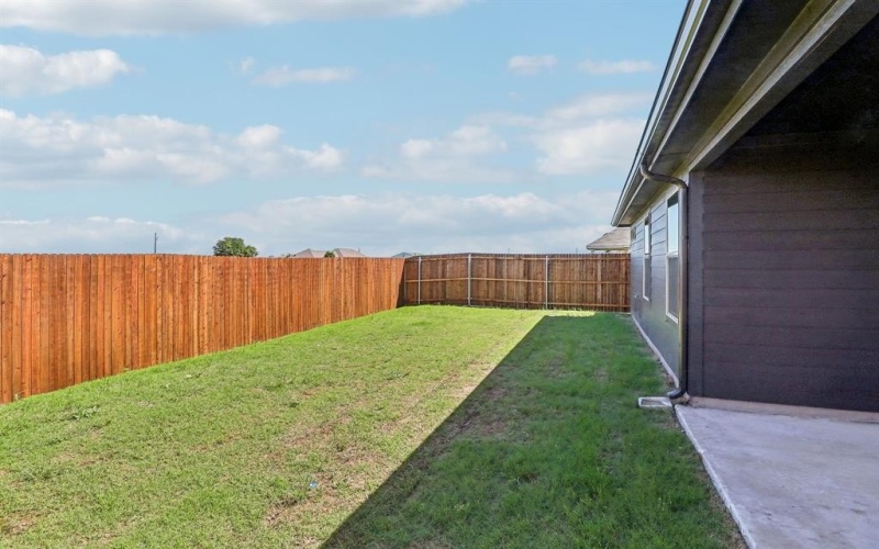 1347 Los Olmos Lane, Crandall, TX 75114, 3 Bedrooms Bedrooms, ,2 BathroomsBathrooms,Residential,For Sale,1347 Los Olmos Lane,20811055
