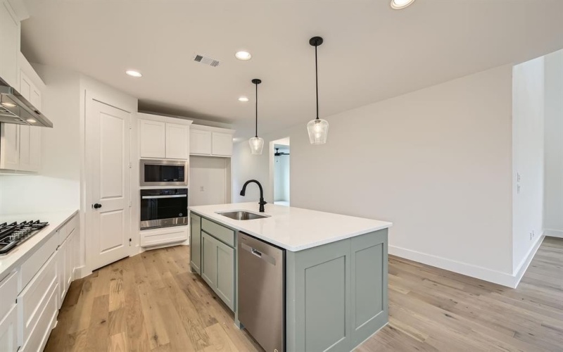 6032 Davis Knoll, Fort Worth, TX 76126, 4 Habitaciones Habitaciones , ,3 BañosBaños,Residential,En Venta,6032 Davis Knoll,20764799