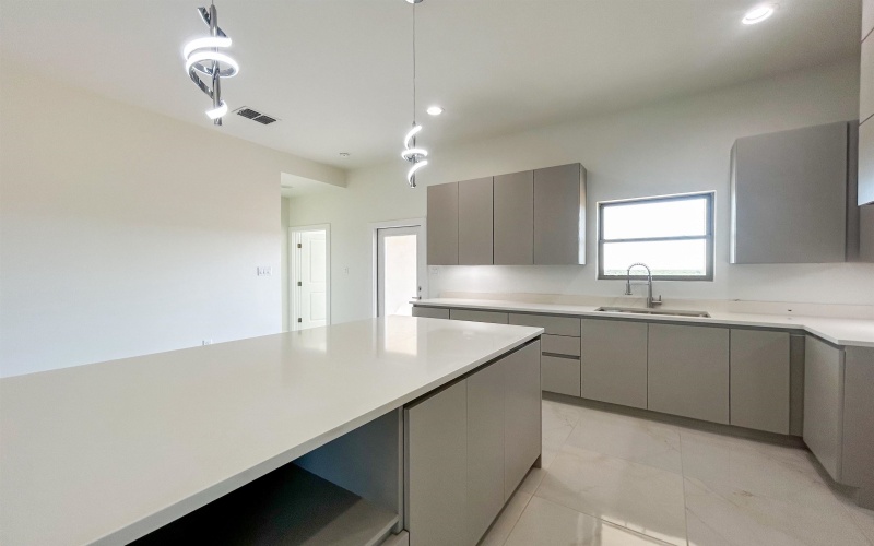 9980 Grotto Dr., Laredo, TX 78045, 3 Bedrooms Bedrooms, ,2 BathroomsBathrooms,Residential,For Sale,9980 Grotto Dr.,20252048