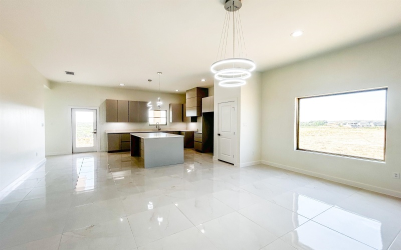 9980 Grotto Dr., Laredo, TX 78045, 3 Bedrooms Bedrooms, ,2 BathroomsBathrooms,Residential,For Sale,9980 Grotto Dr.,20252048