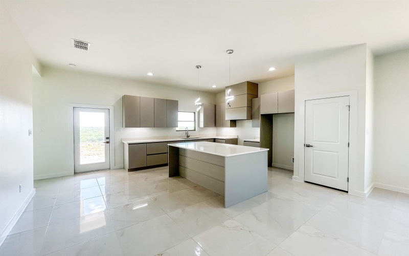 9980 Grotto Dr., Laredo, TX 78045, 3 Bedrooms Bedrooms, ,2 BathroomsBathrooms,Residential,For Sale,9980 Grotto Dr.,20252048