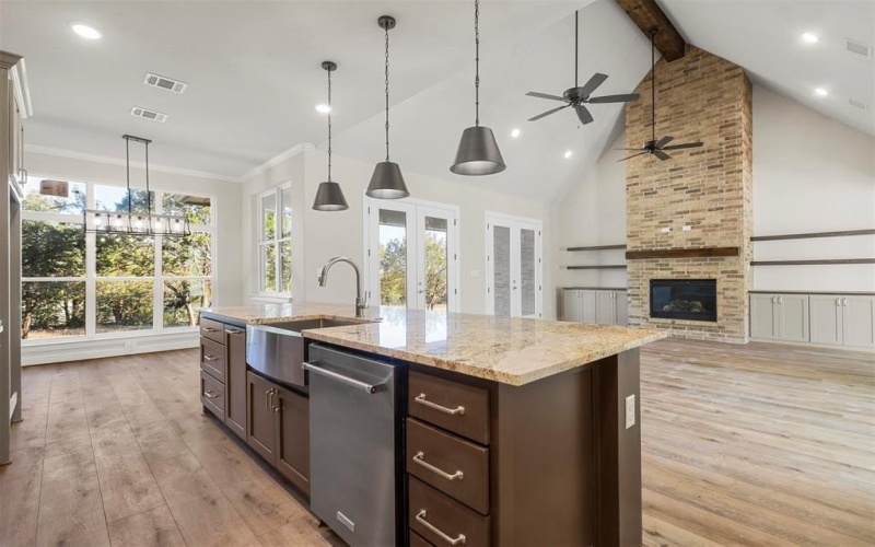 4028 Pinnacle Ridge, Granbury, TX 76049, 3 Bedrooms Bedrooms, ,3 BathroomsBathrooms,Residential,For Sale,4028 Pinnacle Ridge,20473207
