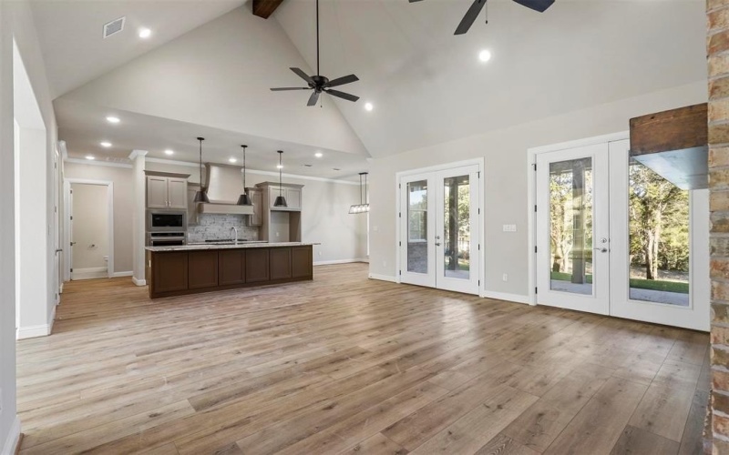 4028 Pinnacle Ridge, Granbury, TX 76049, 3 Bedrooms Bedrooms, ,3 BathroomsBathrooms,Residential,For Sale,4028 Pinnacle Ridge,20473207