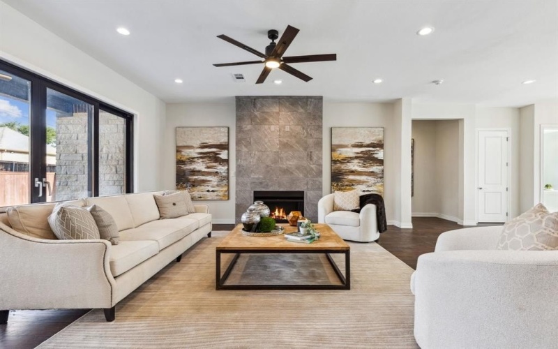 109 S Moore Road, Coppell, TX 75019, 5 Habitaciones Habitaciones , ,5 BañosBaños,Residential,En Venta,109 S Moore Road,20674080