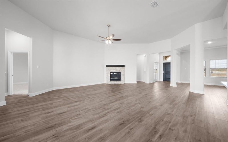 6608 Woodley, Mesquite, TX 75126, 5 Bedrooms Bedrooms, ,3 BathroomsBathrooms,Residential,For Sale,6608 Woodley,20764988