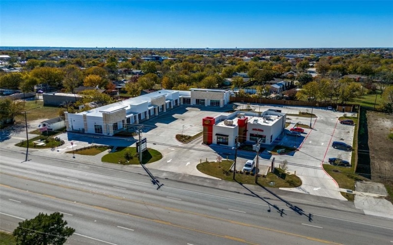 325 N Saginaw Boulevard, Saginaw, TX 76179, ,Commercial Sale,For Sale,325 N Saginaw Boulevard,20781264