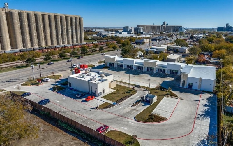 325 N Saginaw Boulevard, Saginaw, TX 76179, ,Commercial Sale,For Sale,325 N Saginaw Boulevard,20781264