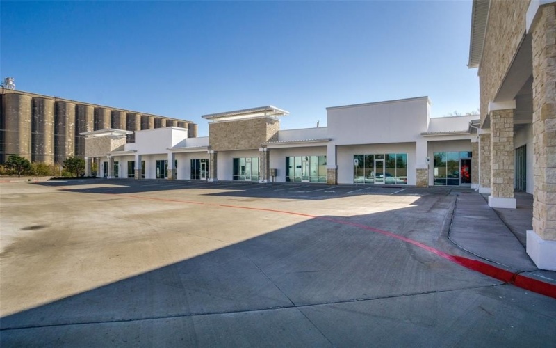 325 N Saginaw Boulevard, Saginaw, TX 76179, ,Commercial Sale,For Sale,325 N Saginaw Boulevard,20781264