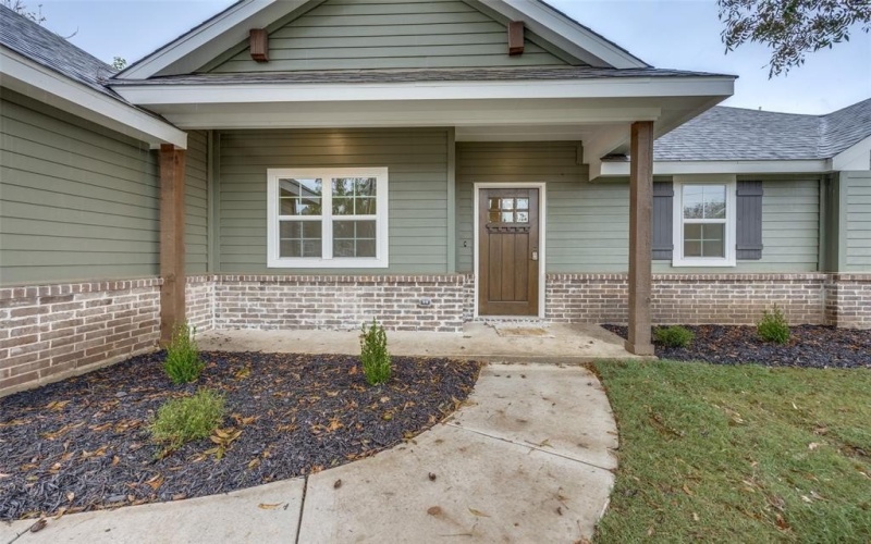 414 Water Street, Whitesboro, TX 76273, 3 Habitaciones Habitaciones , ,2 BañosBaños,Residential,En Venta,414 Water Street,20856982