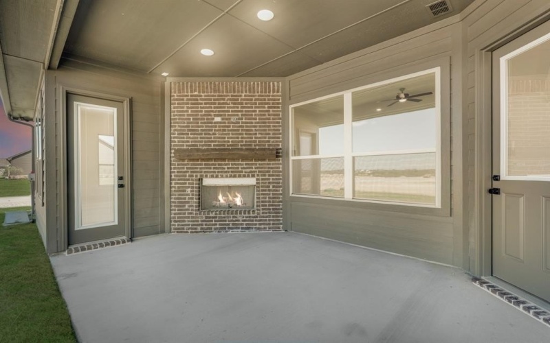 4117 Old Springtown Road, Weatherford, TX 76085, 4 Habitaciones Habitaciones , ,3 BañosBaños,Residential,En Venta,4117 Old Springtown Road,20885360