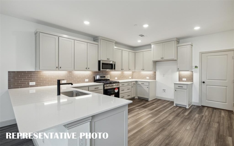 204 Dylan Way, Midlothian, TX 76065, 2 Habitaciones Habitaciones , ,2 BañosBaños,Residential,En Venta,204 Dylan Way,20881834