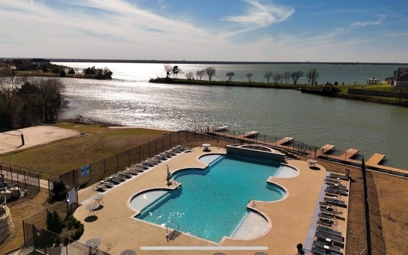 1622 Governors Boulevard, Heath, TX 75126, 3 Bedrooms Bedrooms, ,2 BathroomsBathrooms,Residential,For Sale,1622 Governors Boulevard,20877818