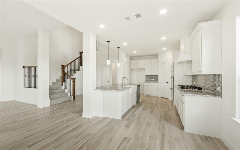 925 Cannes Drive, Red Oak, TX 75154, 4 Habitaciones Habitaciones , ,3 BañosBaños,Residential,En Venta,925 Cannes Drive,20818879