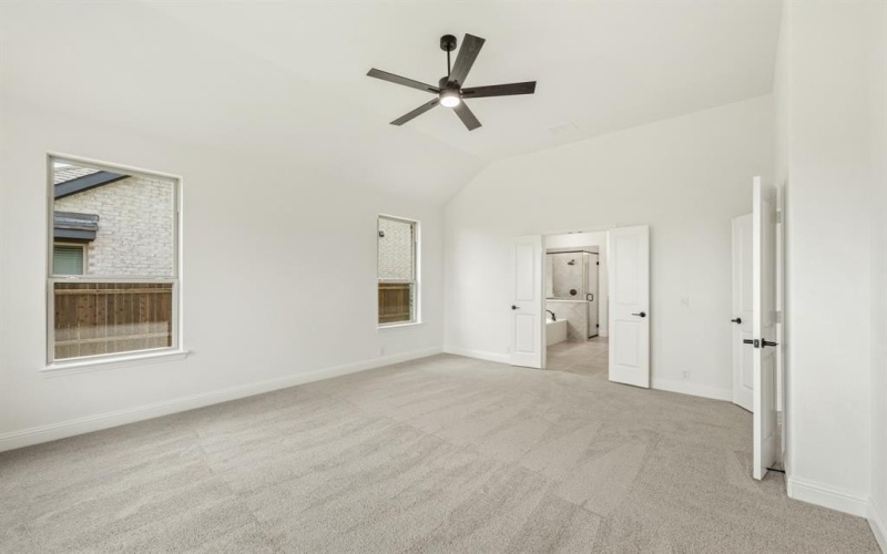 925 Cannes Drive, Red Oak, TX 75154, 4 Habitaciones Habitaciones , ,3 BañosBaños,Residential,En Venta,925 Cannes Drive,20818879