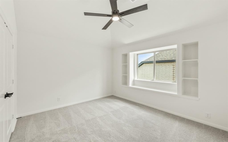 925 Cannes Drive, Red Oak, TX 75154, 4 Habitaciones Habitaciones , ,3 BañosBaños,Residential,En Venta,925 Cannes Drive,20818879