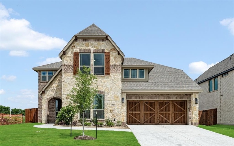 925 Cannes Drive, Red Oak, TX 75154, 4 Habitaciones Habitaciones , ,3 BañosBaños,Residential,En Venta,925 Cannes Drive,20818879
