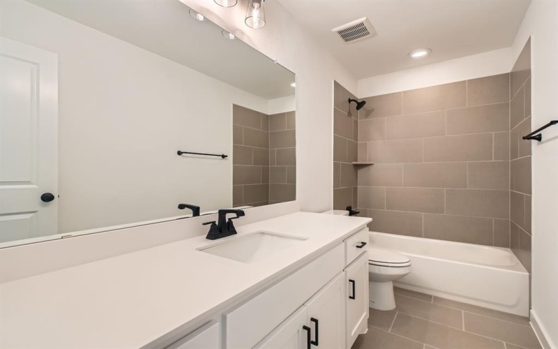 2516 Grinnel Drive, Celina, TX 75009, 4 Bedrooms Bedrooms, ,5 BathroomsBathrooms,Residential,For Sale,2516 Grinnel Drive,20828823